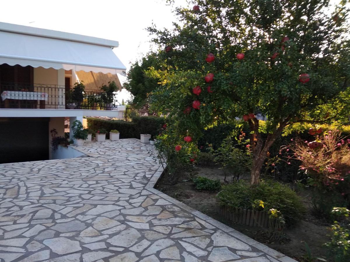 Ferienwohnung Ήσυχο Σπίτι Στη Ναύπακτο Nafpaktos Exterior foto
